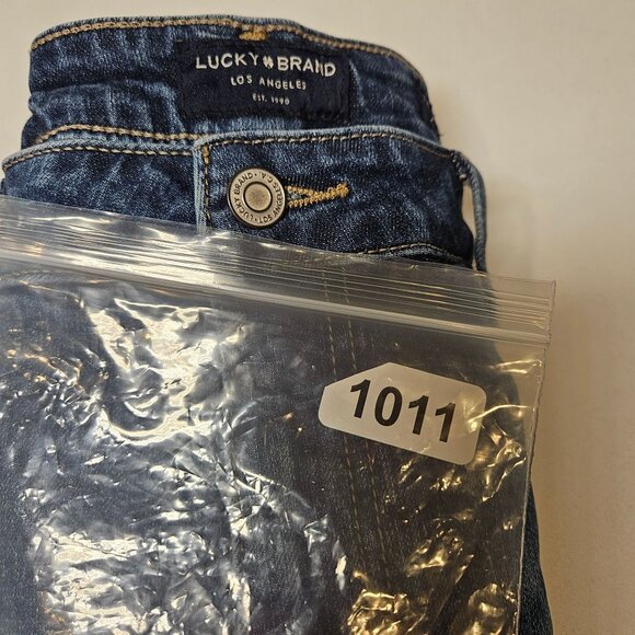 Carhartt curvy fit jeans Womens 12 denim Boot Cut Dark Wash Logo Mom casual work - Picture 12 of 12